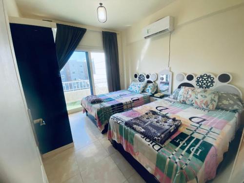 Zawiyat Sidi Musa Apartment | اللؤلؤة- شقه فندقيه فاخرة مكيفة الهواء بقرية تاهيتي باي الجراولة شاطيء رملي وحمامات سباحة واكوابارك