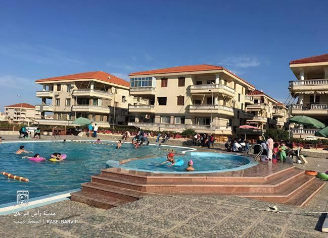 Ras El Bar Apartment | شقة عائلية 3 غرف بكمبوند رأس البر زمان