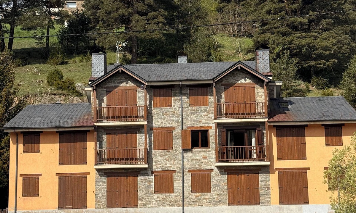 La Molina Apartment | 120 La Molina · Panoramic views 5 minutes from La Molina Ski Resort