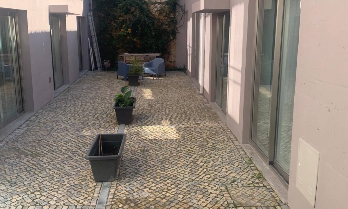 Se Villa | 2-bedroom villa in beautiful Faro with cool AC breeze