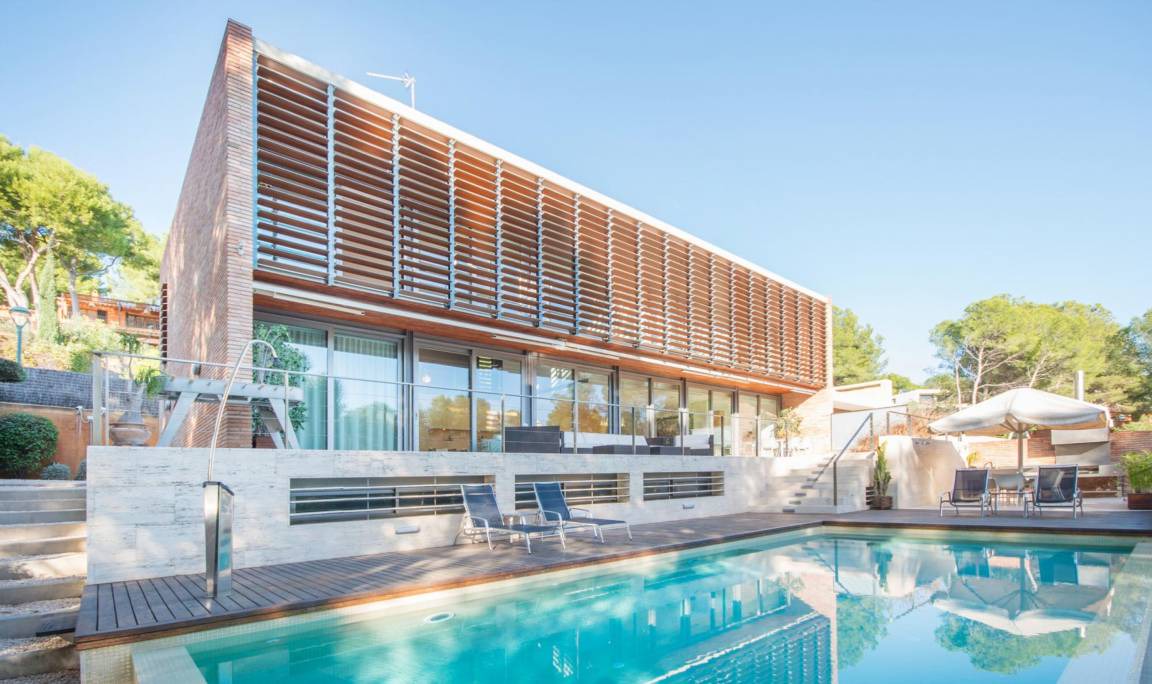 Tamarit Villa | 461 m² Villa ∙ 5 bedrooms ∙ 10 guests
