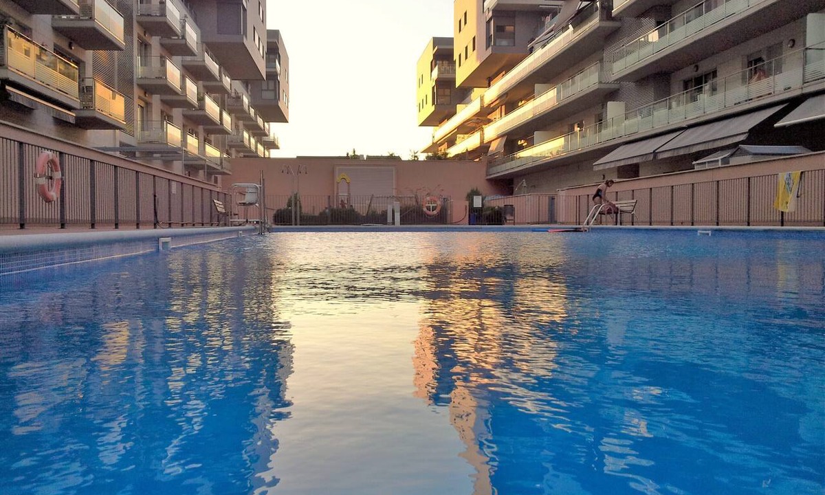 Badalona Apartment | ALEXANDRA´s BEACH-PORT-APARTMENT, beach, balcony, Wifi, AA