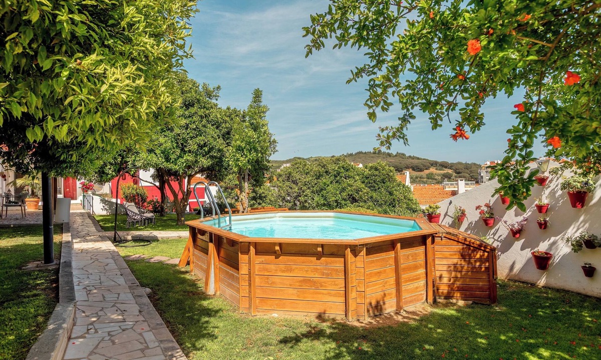 Alges House | Algés Village Casa 4 by lisbon-coast vacation