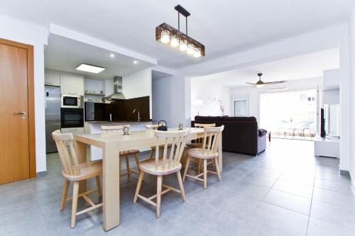 La Pineda Apartment | Apartamento PINEDA 4