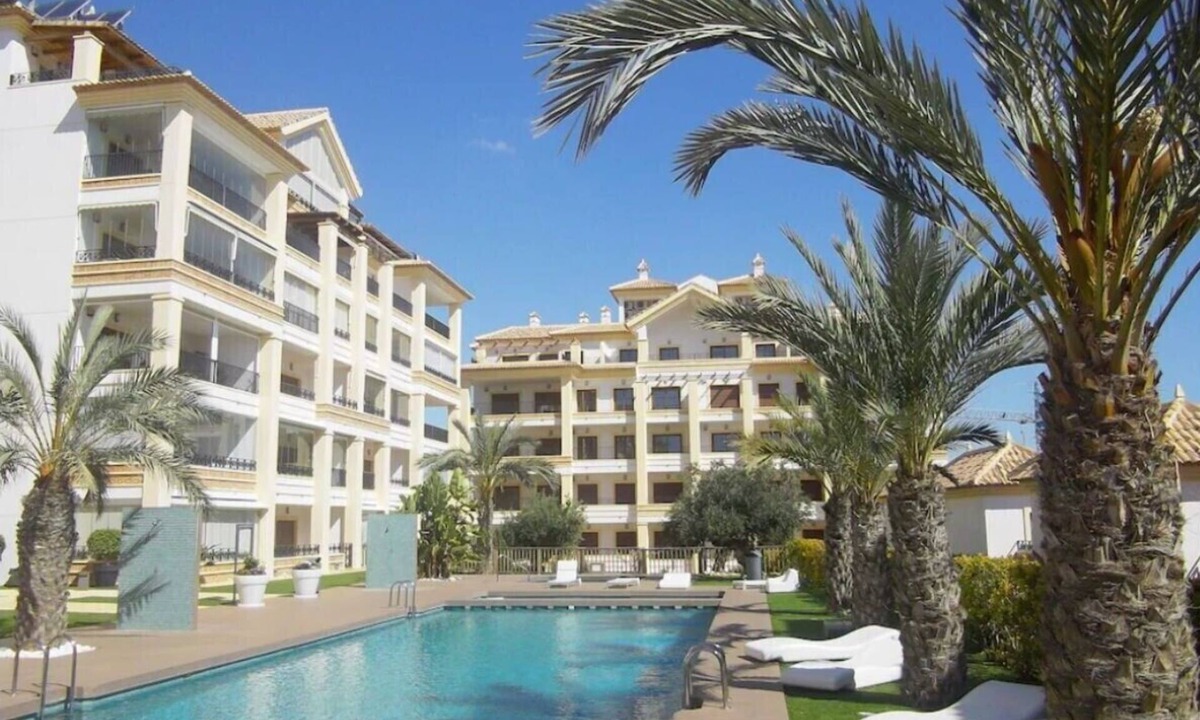 El Moncayo Apartment | Apartment 'Guardamar Hill Resort Spa' with Sea View, Wi-Fi and Air Conditioning