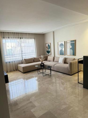 RACINE EXTENSION Apartment | APPARTEMENT LUXUEUX 30 neuf avec terrasse