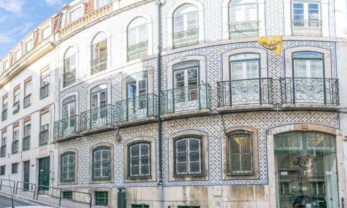Sao Bento Hotel | Back to Lisbon Hostel