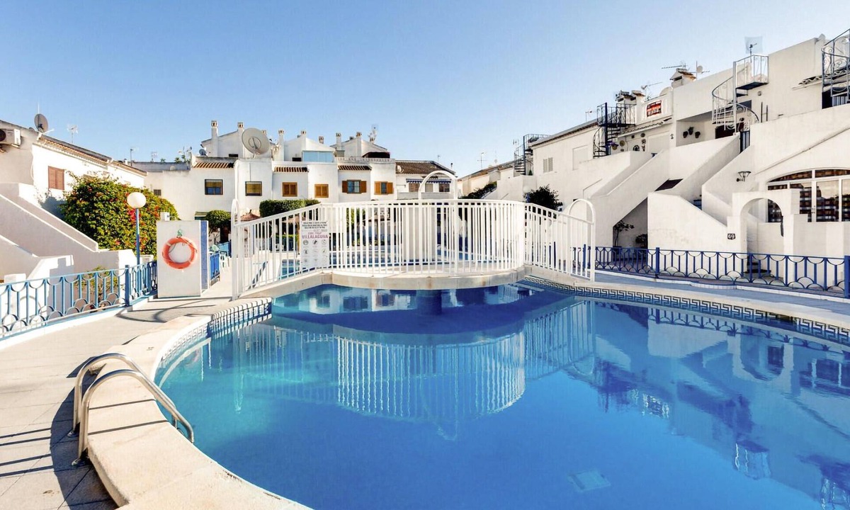La Siesta House | Beach front home in Torrevieja
