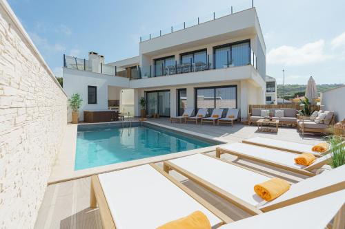 Ribamar Villa | Beach Villa - Signature by Paradise Portugal
