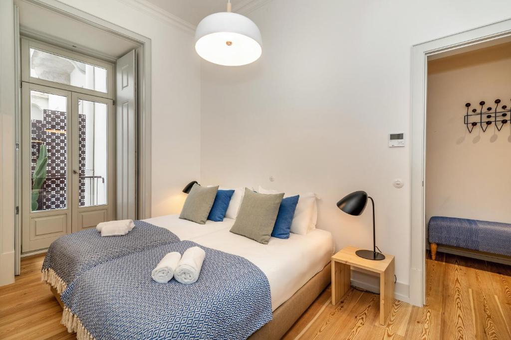 Santa Maria Maior Apartment | Beautiful Apartment close to Praça do Comércio by LovelyStay