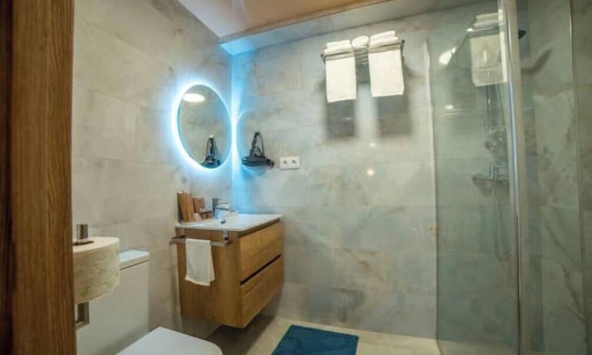 Benalua Apartment | Beautiful studio apartment in Alicante, 7 minutes from downtown