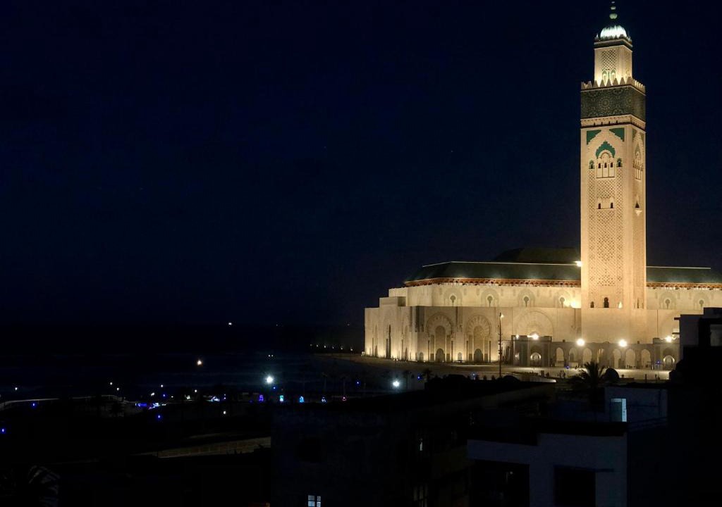 Bourgogne Apartment | Bel appartement avec une belle vue sur la grande mosquée Hassan II et la mer