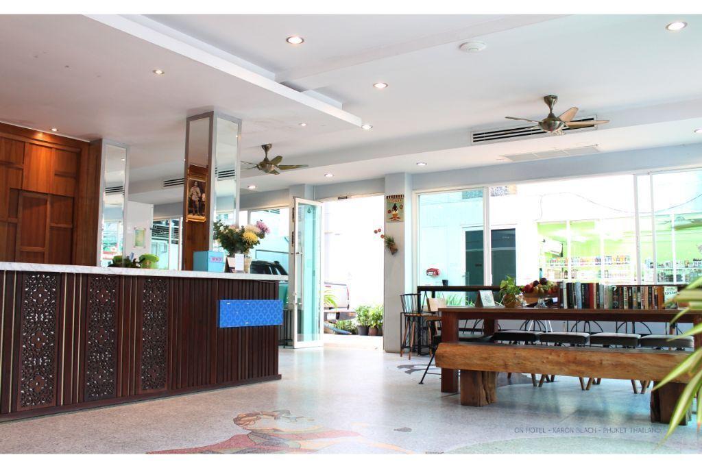 Karon Hotel | * Boutique hotel standard room #19, 3 min walk to karon beach *