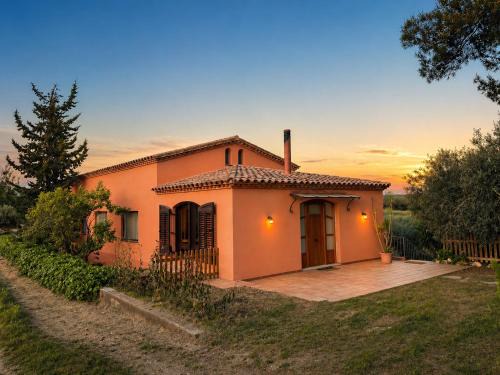 Castellvi de la Marca House | Casa Rural Les Oliveres