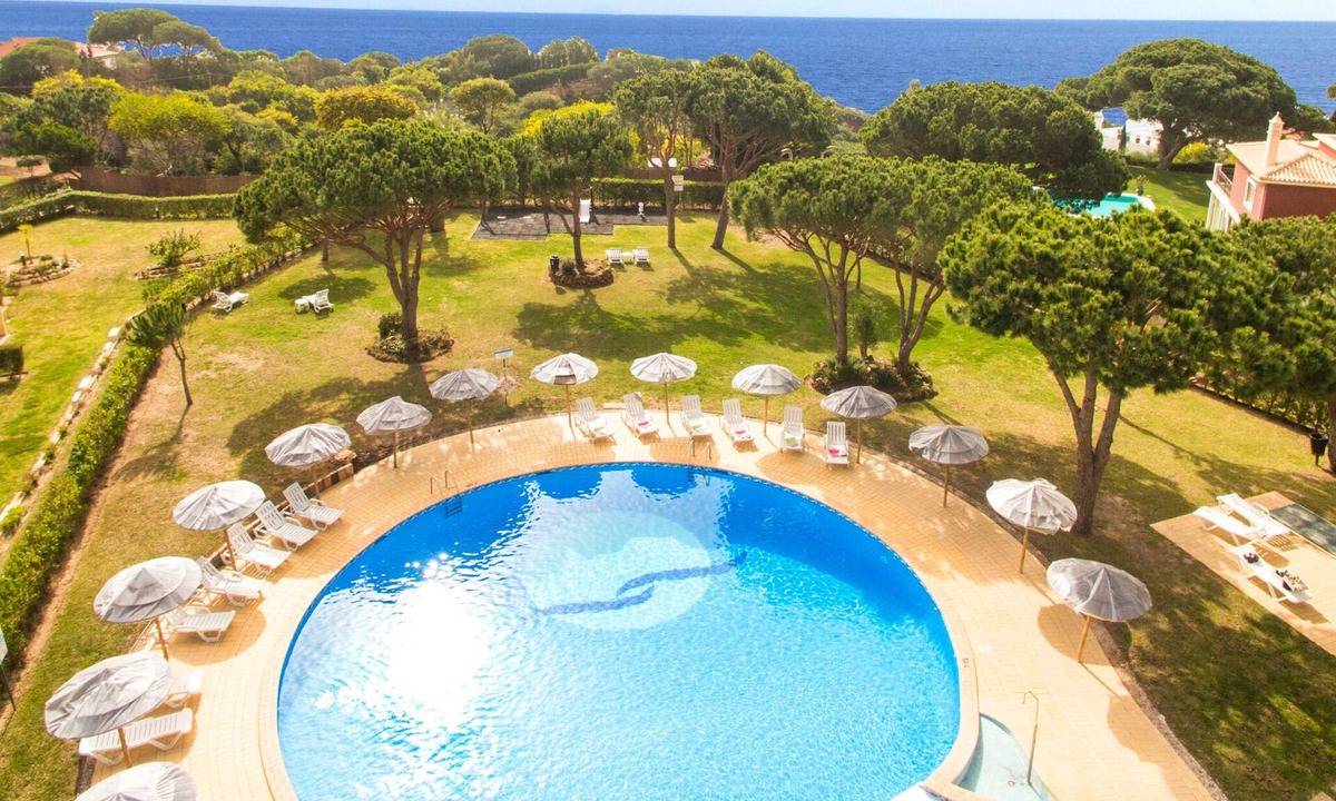 Oura Apartment | Cozy Apartment w/Pool in Albufeira