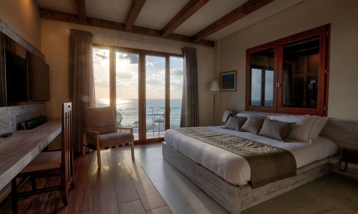 Tyre Hotel | El Boutique Hotel