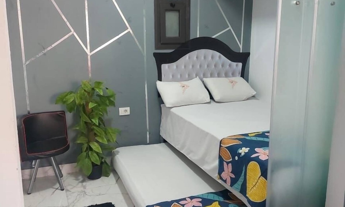 Al-Manasrah Apartment | Feel the royality with this apartment with just 2 minutes walking to sea