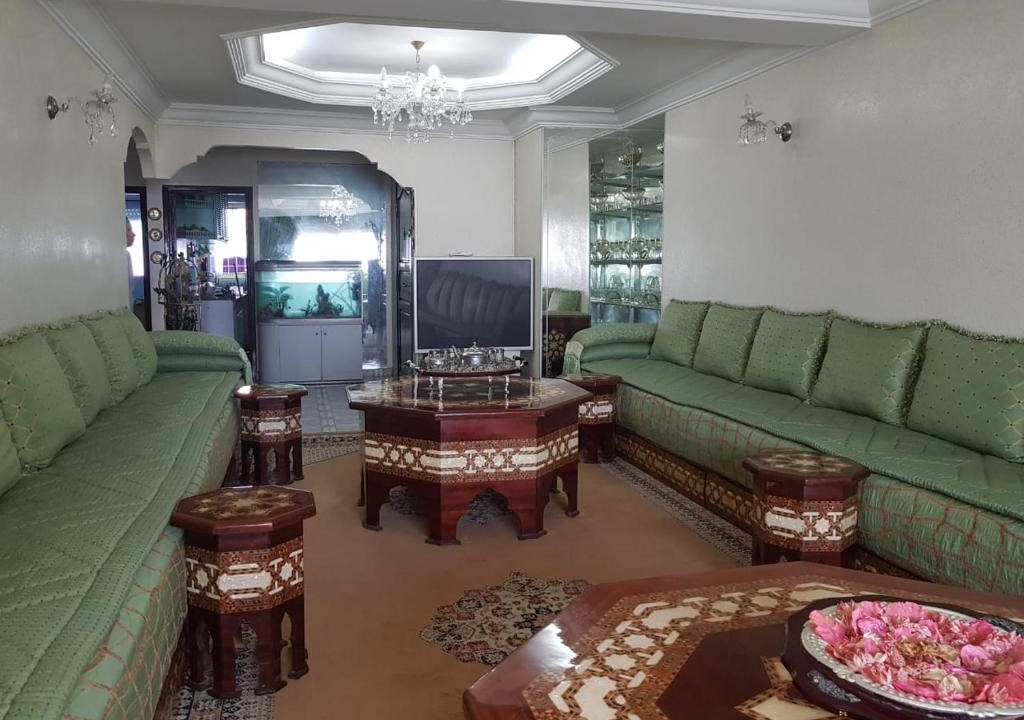 SOUR JDID Apartment | Furnished apartment in the city center and close to the sea