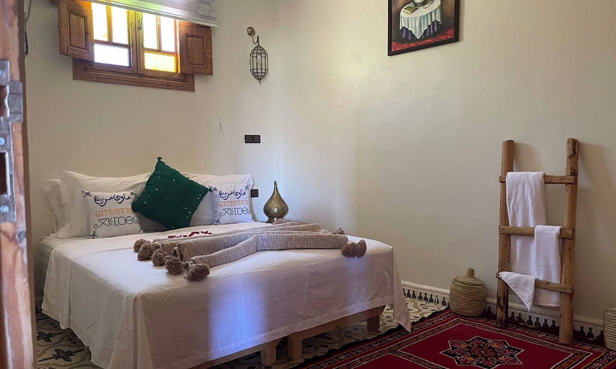 Oum Rabia House | Gite Mrbie