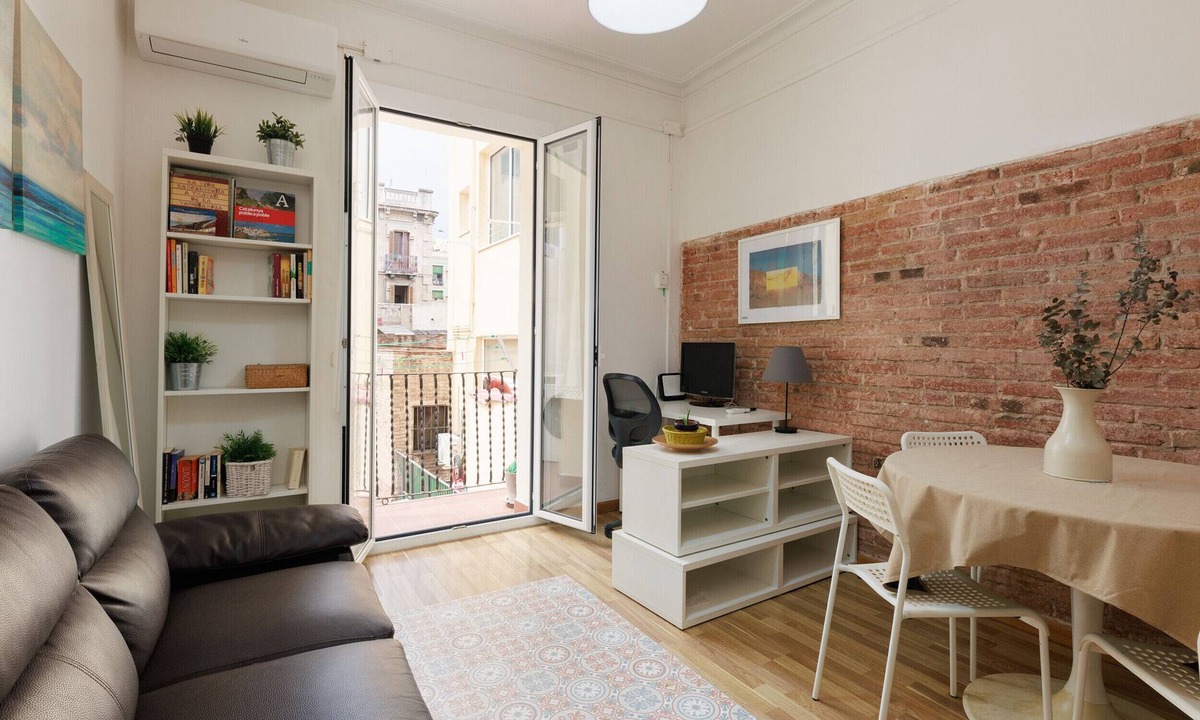 La Vila De Gracia Apartment | Gracia, quiet, well-equipped, centrally located 2-bedroom apartment