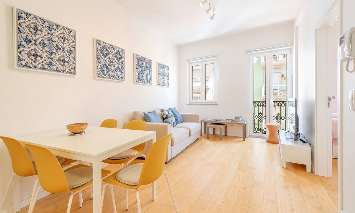 Penha de Franca Apartment | GuestReady - Bright and Cosy 2BR Lisbon Flat