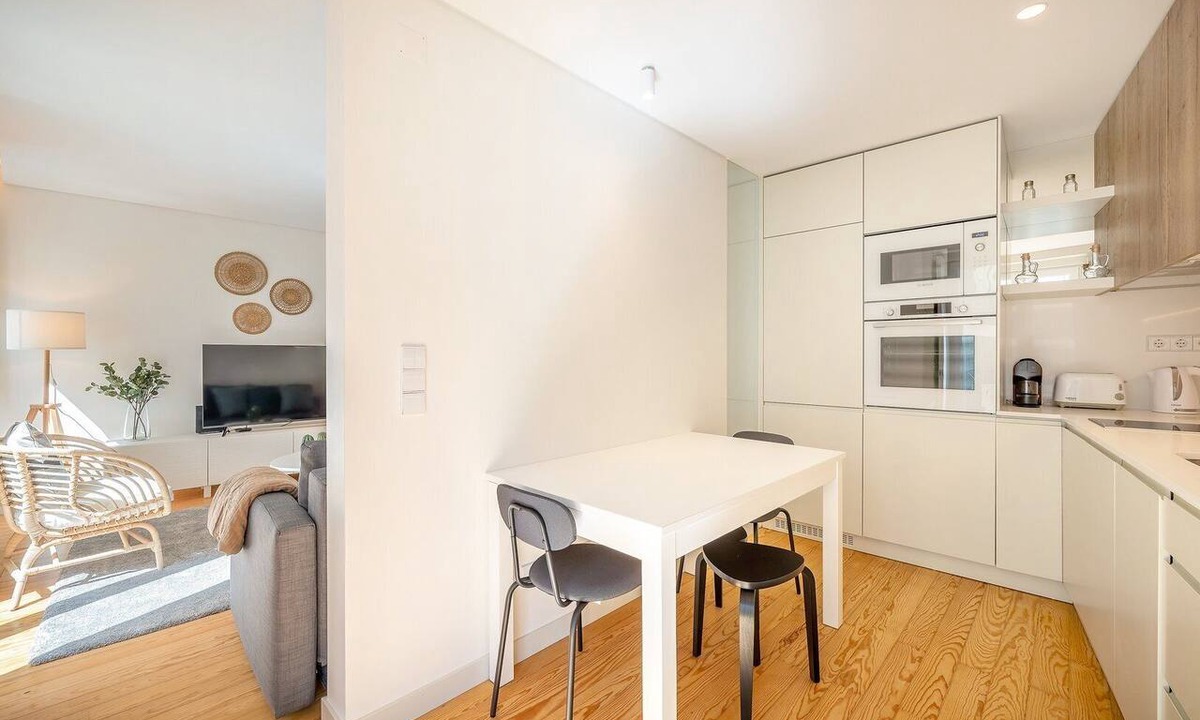 Encarnacao Apartment | GuestReady - Condessa Peony