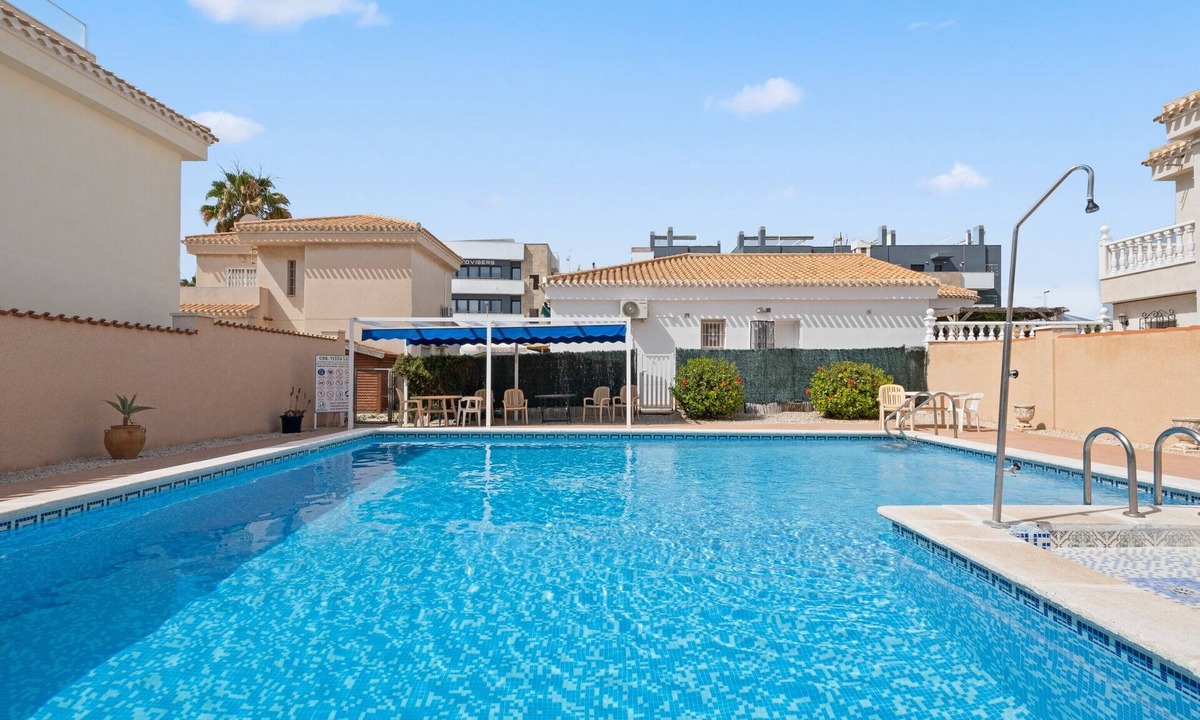 Playa Flamenca House | Holiday Home 'Casa Estaca' with Sea View, Wi-Fi and Air Conditioning
