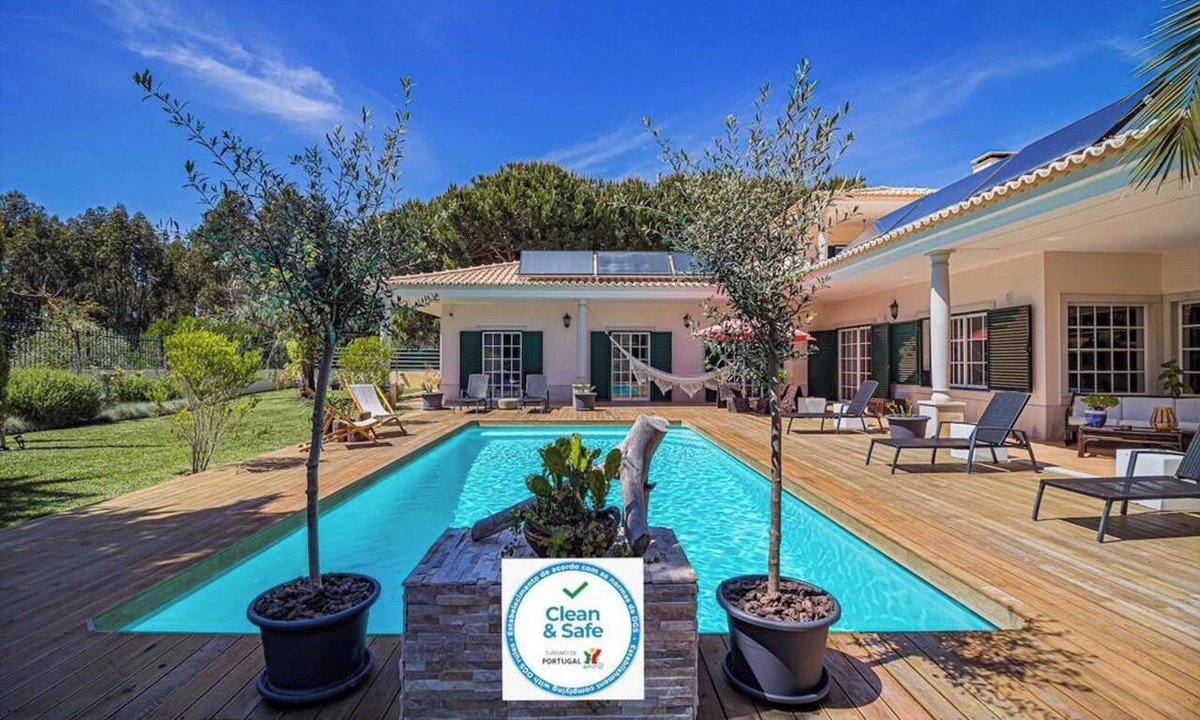 Meco Villa | Homerez - Villa in Sesimbra