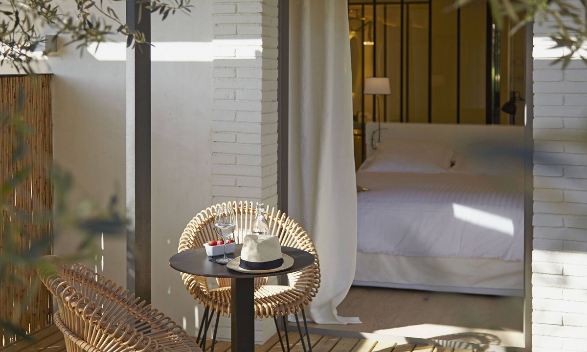 Pau Hotel | Hotel Mas Lazuli