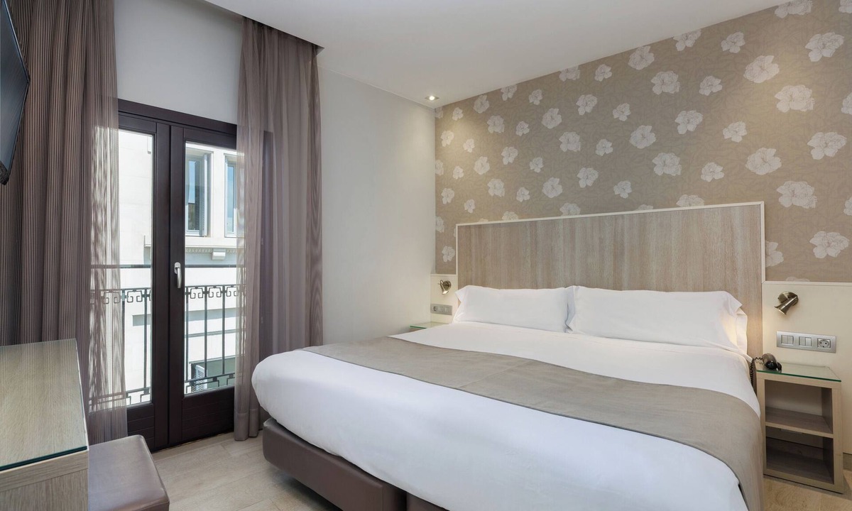 Sant Pere Hotel | Hotel Santa Marta