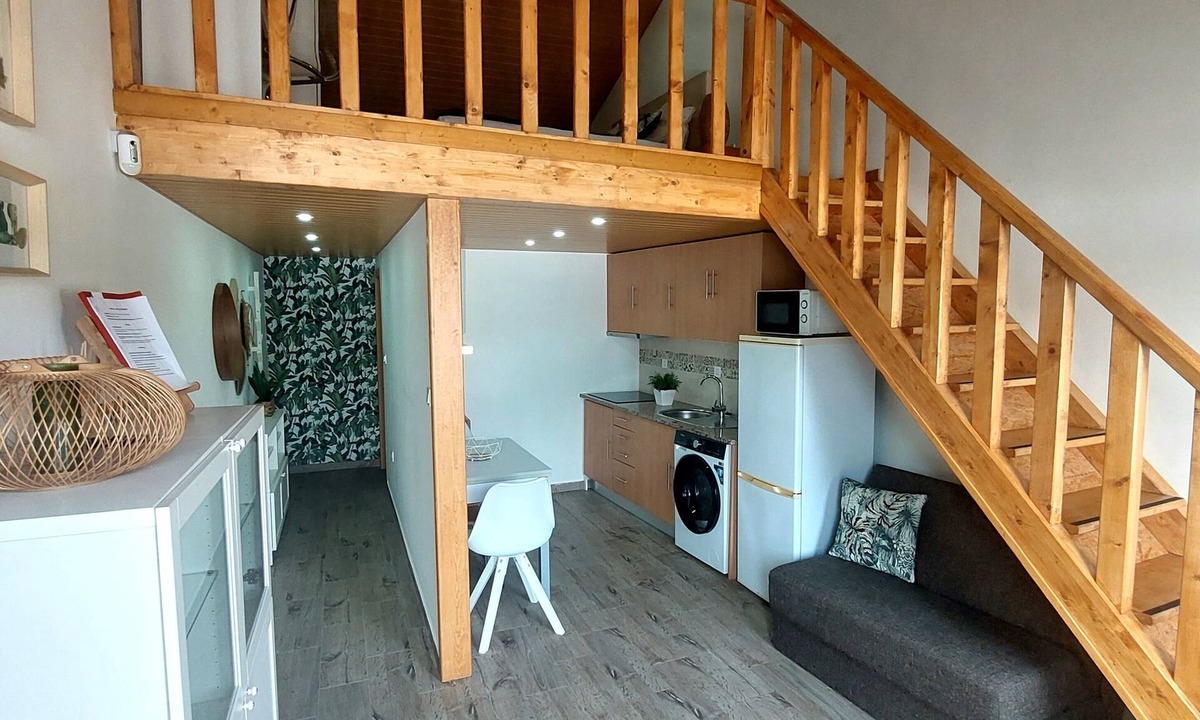 Abrantes Apartment | HOUSE 4U - Modern Mezzanine Apartment with AC, Wi-Fi and Parking - Abrantes
