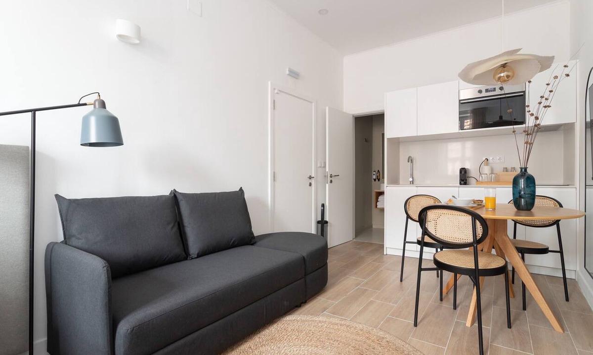 Santos Apartment | Lapa Diplomatic Collection by Feel Lisboa