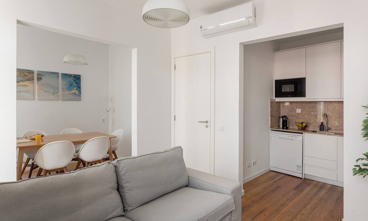 Santo Amaro Apartment | Lisbon Living Alcântara – Modern 2BR Flat
