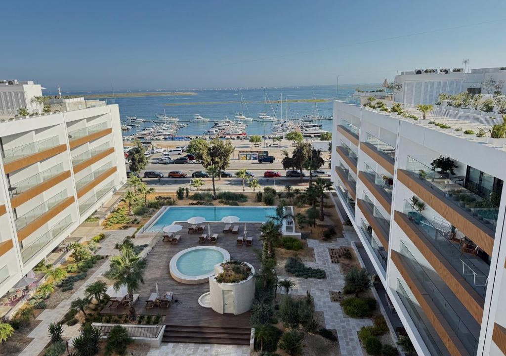 Olhao Apartment | Luxurious Apartment with Sea View, Pools, Fitness