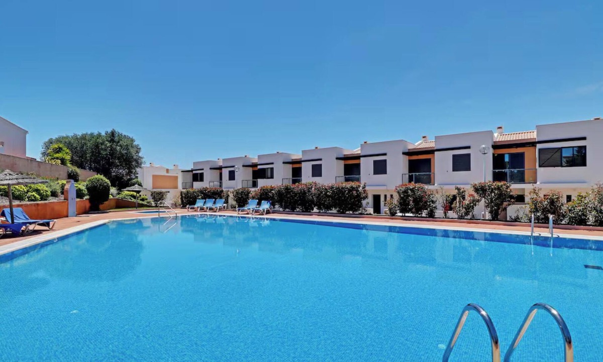 Cerro de Aguia Villa | Luxury 3 bedroom Villa Near Beaches and Albufeira Marina. Stunning Sea Views.