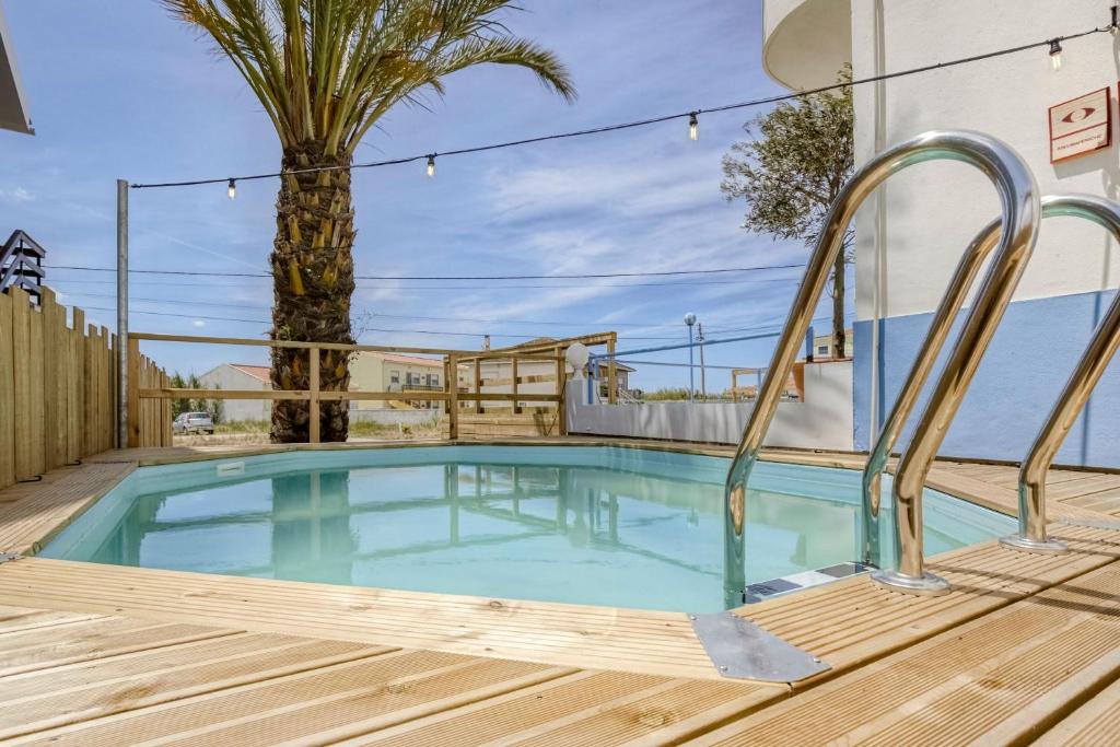 Ferrel Hotel | Malacuna Peniche