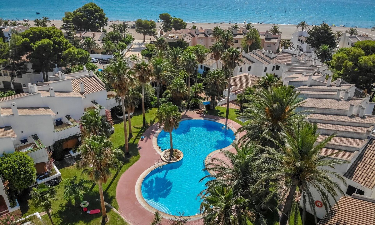 Miami Platja Ski Chalet | MARTIN29 adosado junto a playa especial niños