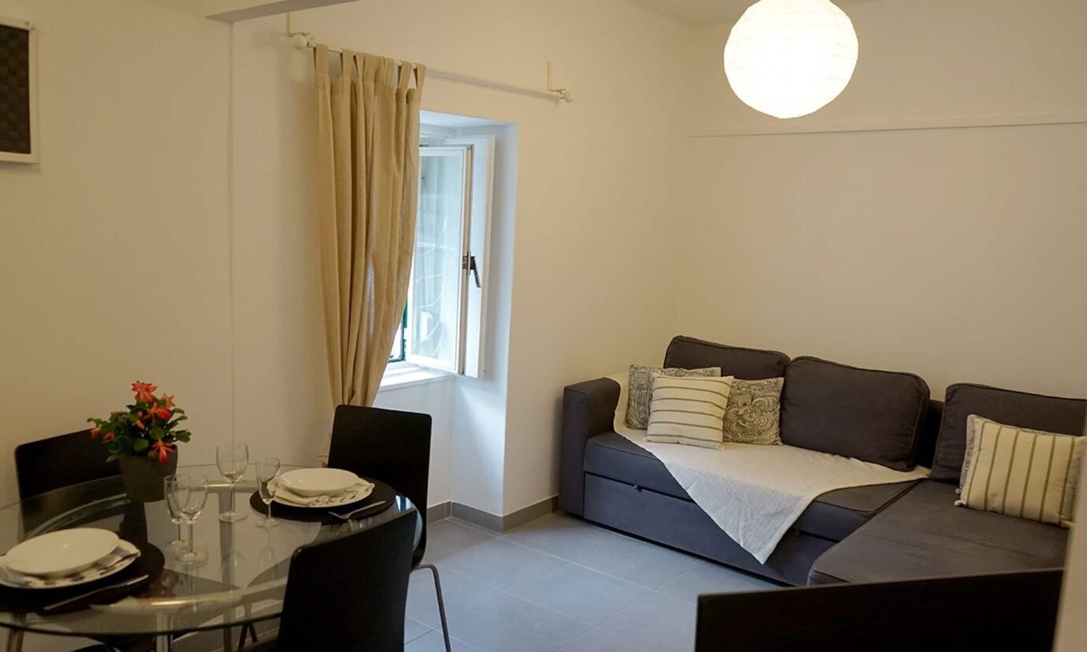 Restelo Apartment | Memoria Apartment. A cozy space near Belem.