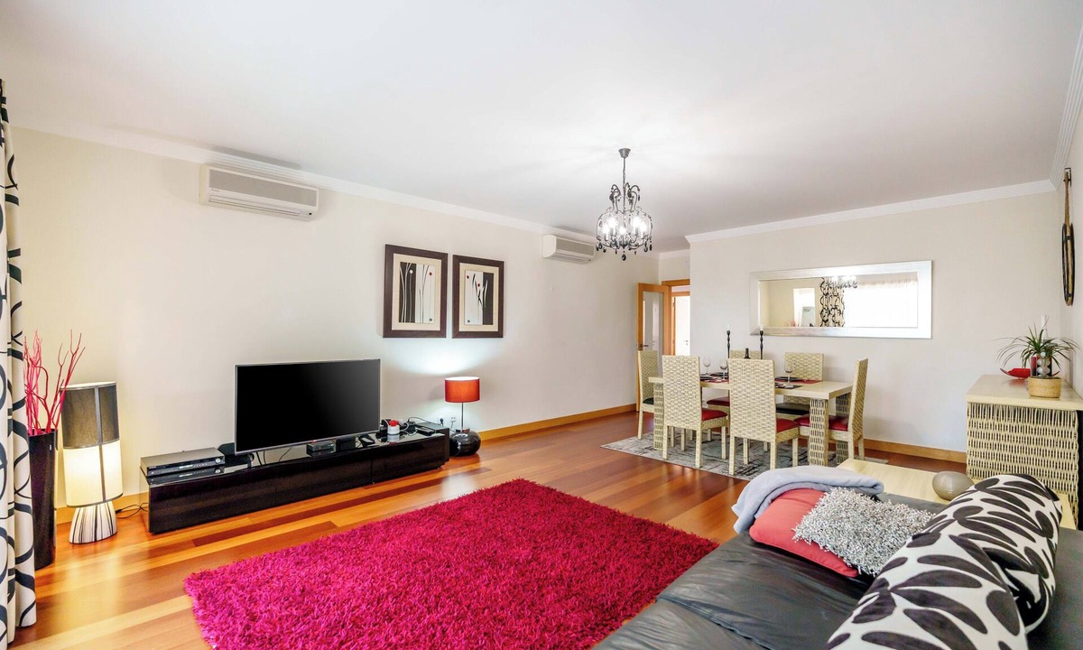 Montechoro Condo | Modern & Spacious Flat with Pool close to Oura