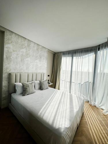 RACINE EXTENSION Apartment | New luxury central apartment