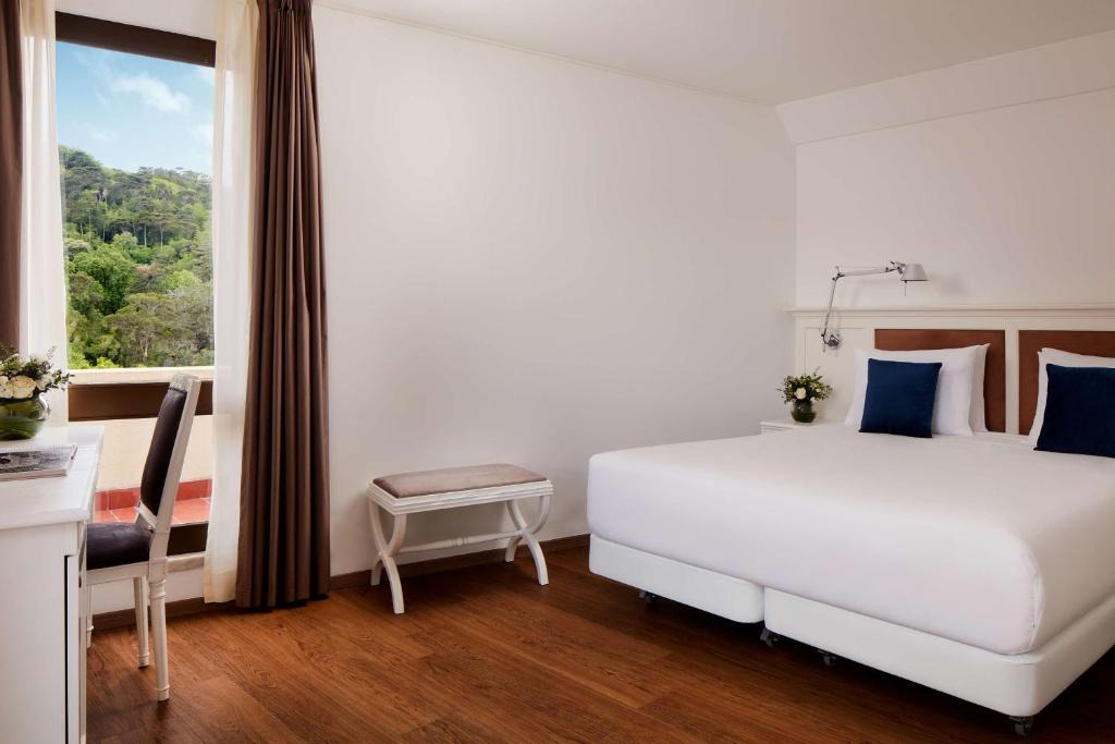 Sintra Hotel | NH Sintra Centro