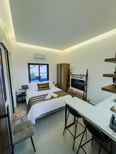 Byblos Apartment | Railway Studio 2 - Modern Studio in Byblos - Easy city Access