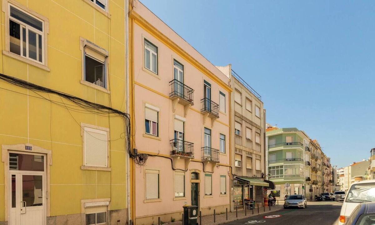 Alto do Pina Apartment | Recently renovated 2-bedroom apartment near Alameda, in a quiet and central area of Lisbon