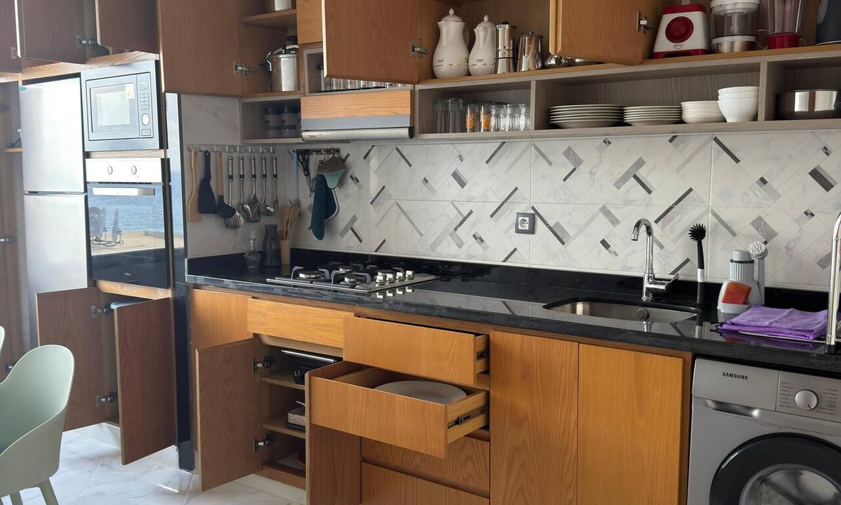 Oued Laou House | Sea View House: Security and Comfort for Residents