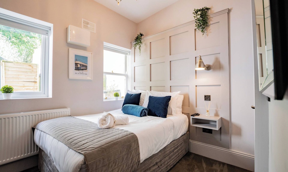 Sutton Cross Hotel | Seaside Getaway in Howth