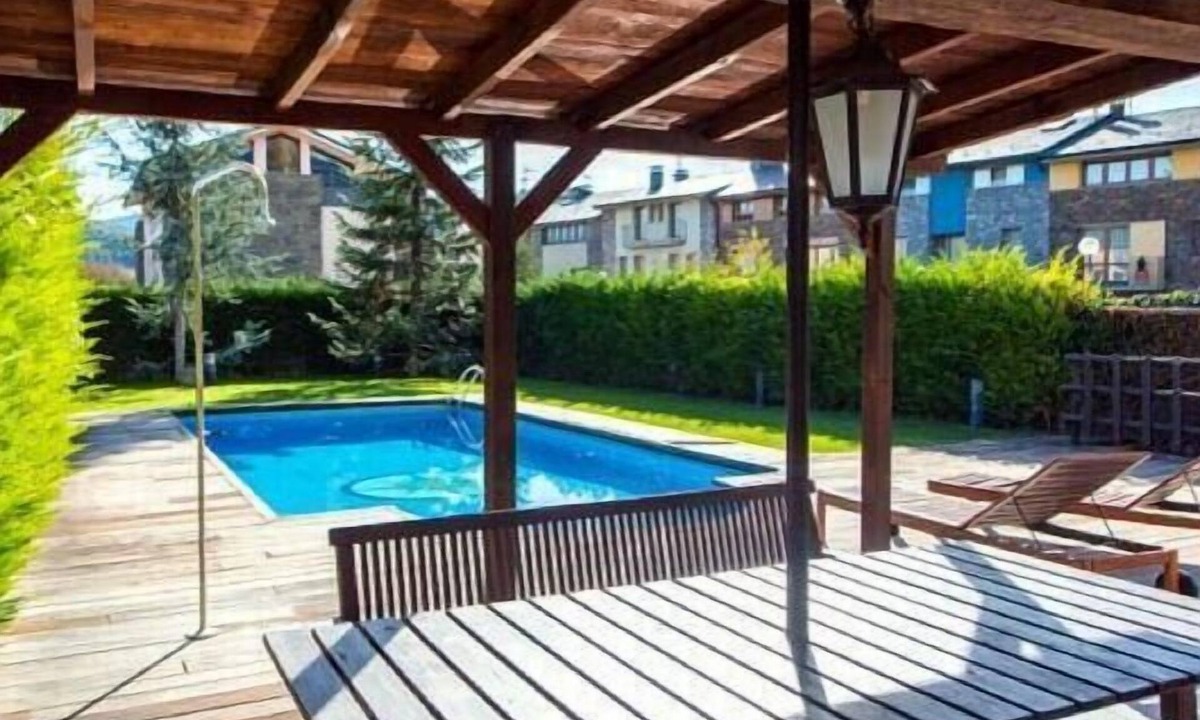 Seu de Urgell Cottage | Self catering Can Oscar for 12 people