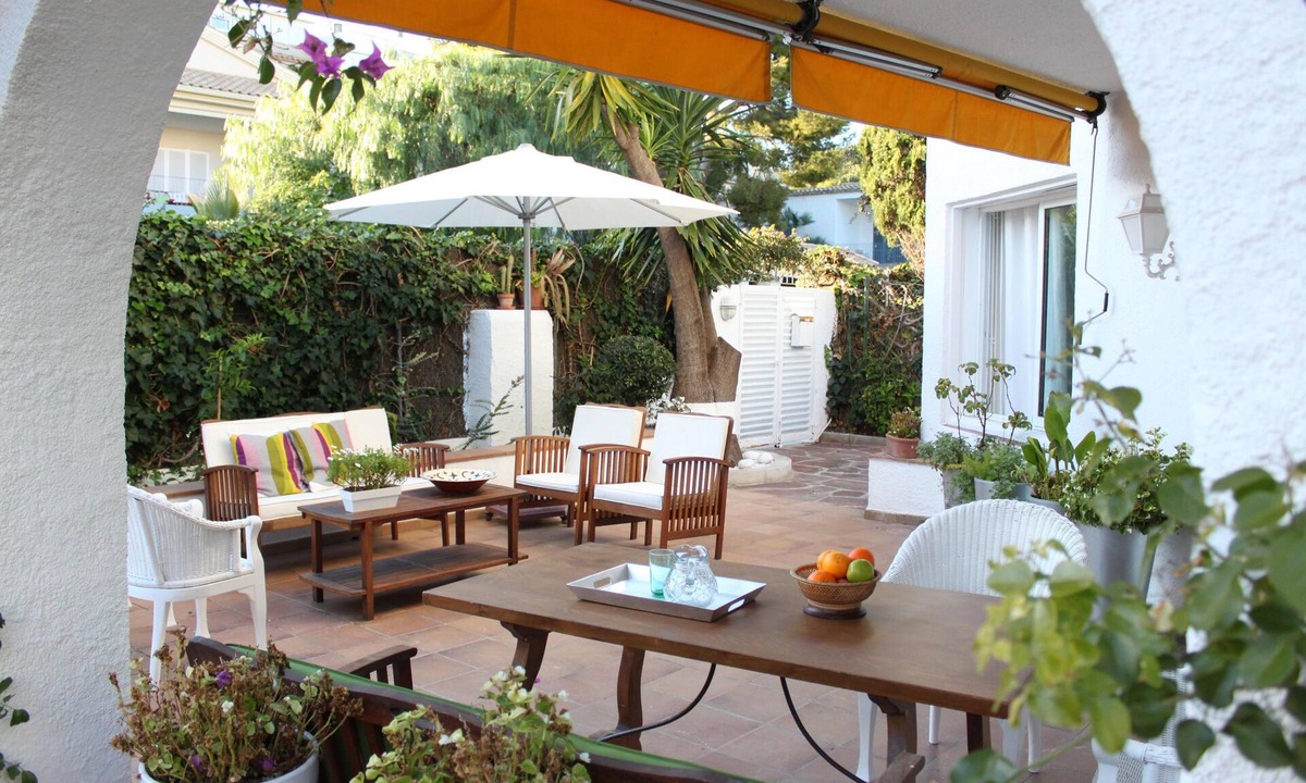 Sitges Town Center Ski Chalet | Sitges villa just 2 minutes walk from the beach.