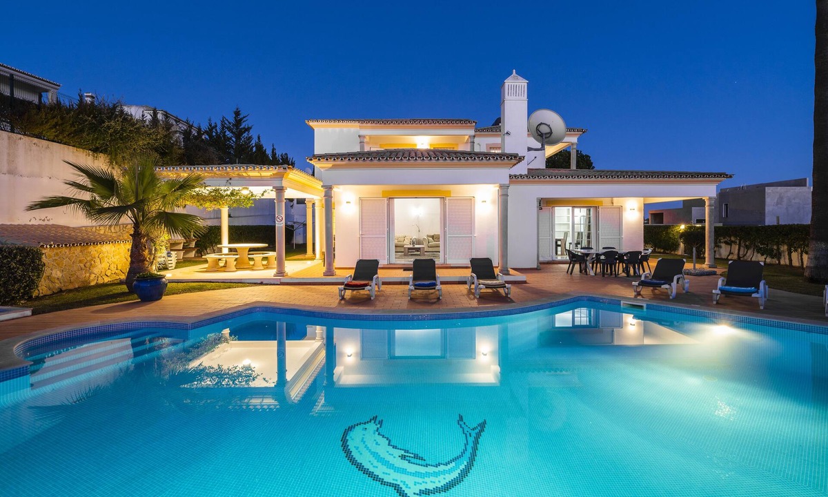 Cerro de Aguia Villa | Splendid 4-Bedroom Villa with Sea View - Pool - Air Conditioning - WIFI