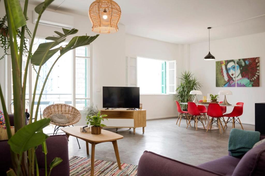 Beirut Apartment | Trendy 3bdr Apartment in Mar Mikhael