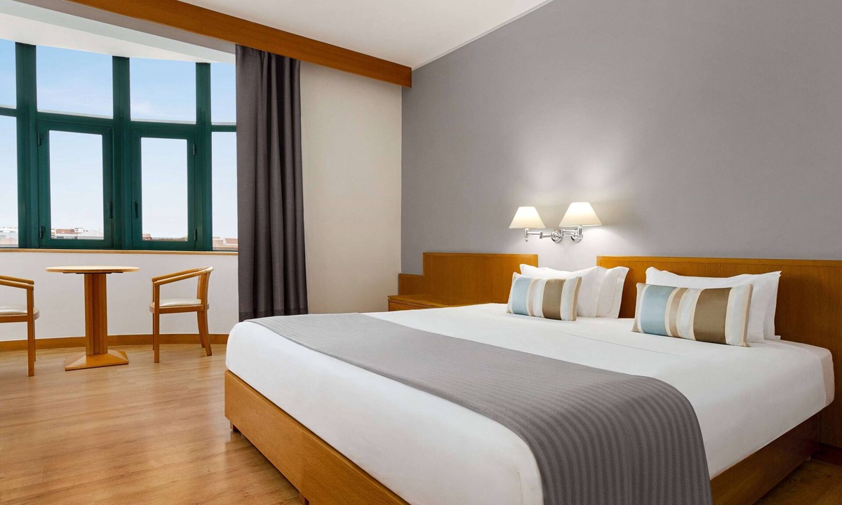 Palhais Hotel | TRYP by Wyndham Montijo Parque Hotel